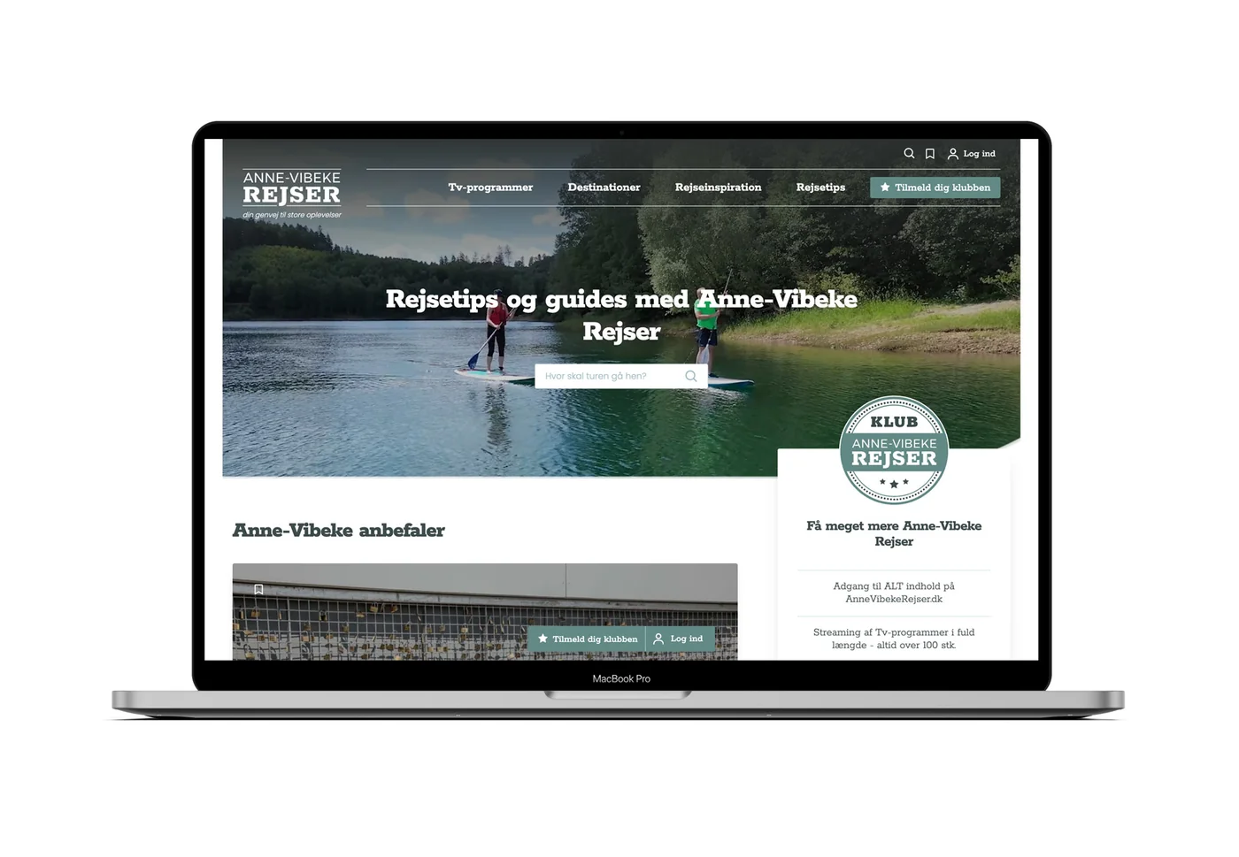 Anne-Vibeke Rejsers website præsenteret på en desktopskærm